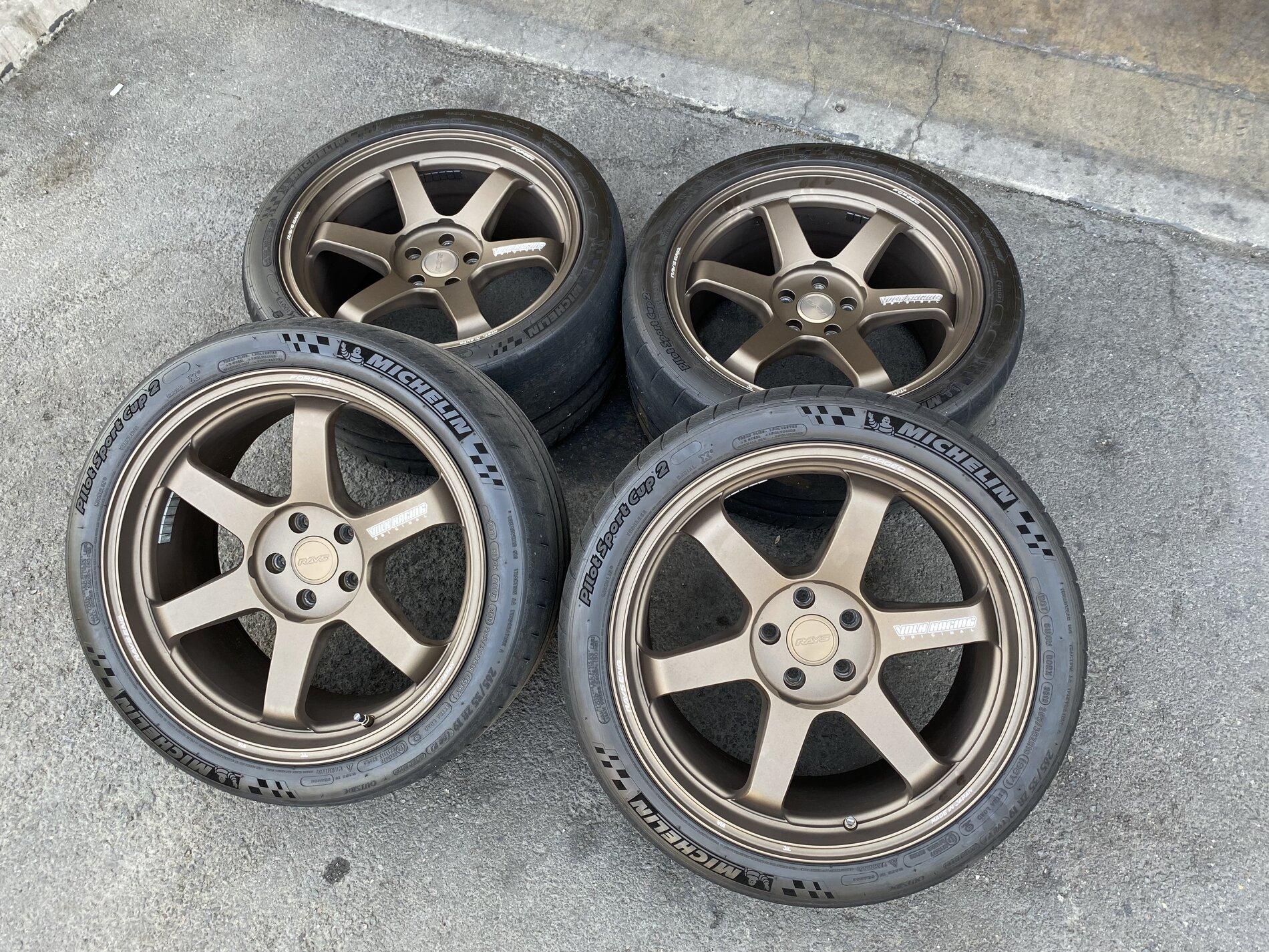 Volk Racing TE37 Ultra M-Spec 19x9.5 +23, 19x10.5 +35 5x112 Bronze (SET)