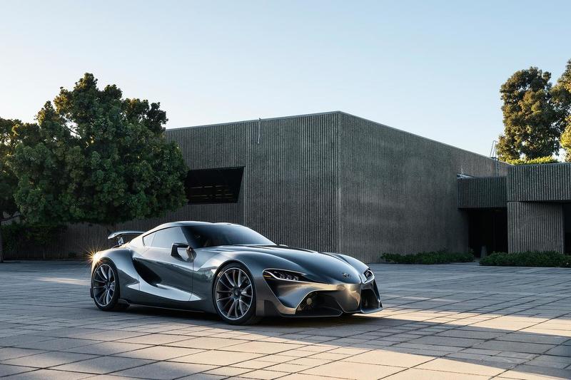 2014-494680-toyota-ft-1-concept-with-graphite-paint.jpg