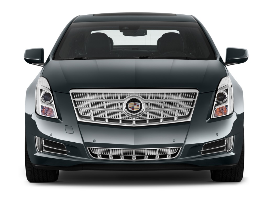 2014-cadillac-xts-4-door-sedan-platinum-fwd-front-exterior-view_100440764_l.jpg