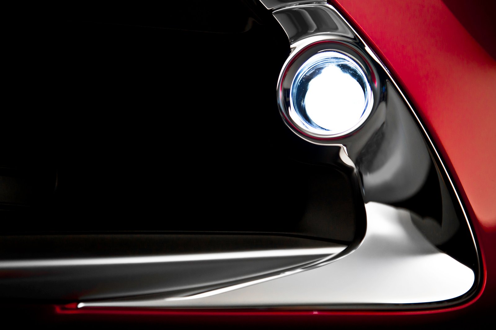 2015-Lexus-RC-fog-light.jpg