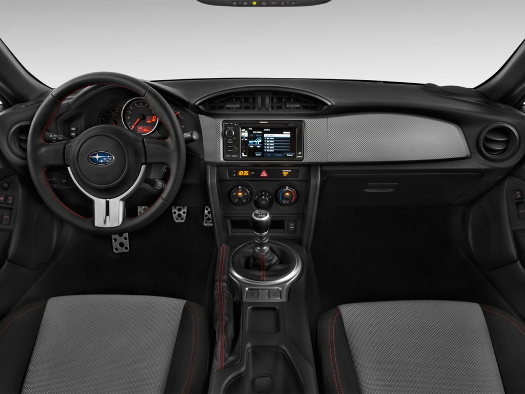 2015-subaru-brz-2-door-coupe-auto-limited-dashboard_100501278_l.jpg
