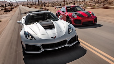 2019-Chevrolet-Corvette-ZR1-2018-Porsche-911-GT2-RS-3.jpg
