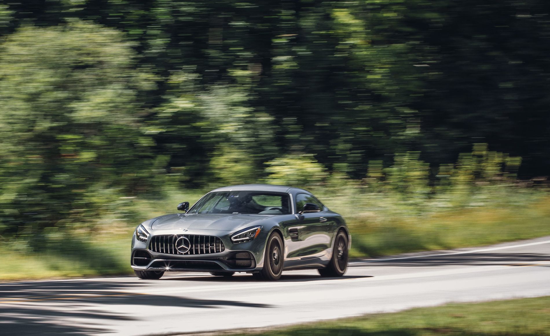 2020-mercedes-amg-gt-coupe-438-1581445295.jpg