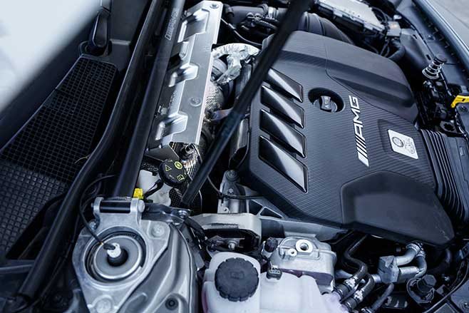 Mercedes-AMG-A45-S-engine.jpg