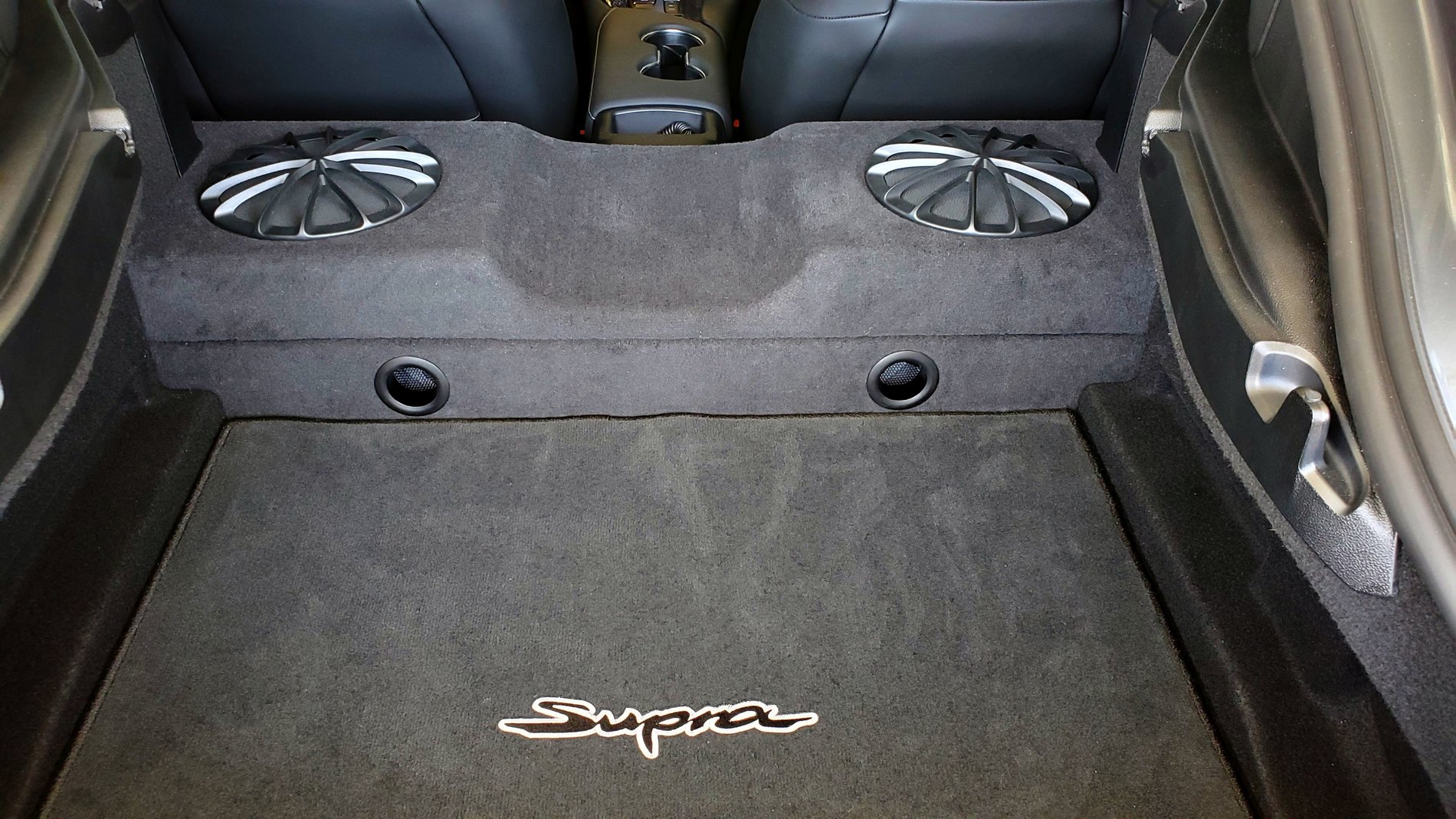 subwoofer 7a ported subs with mesh.jpg