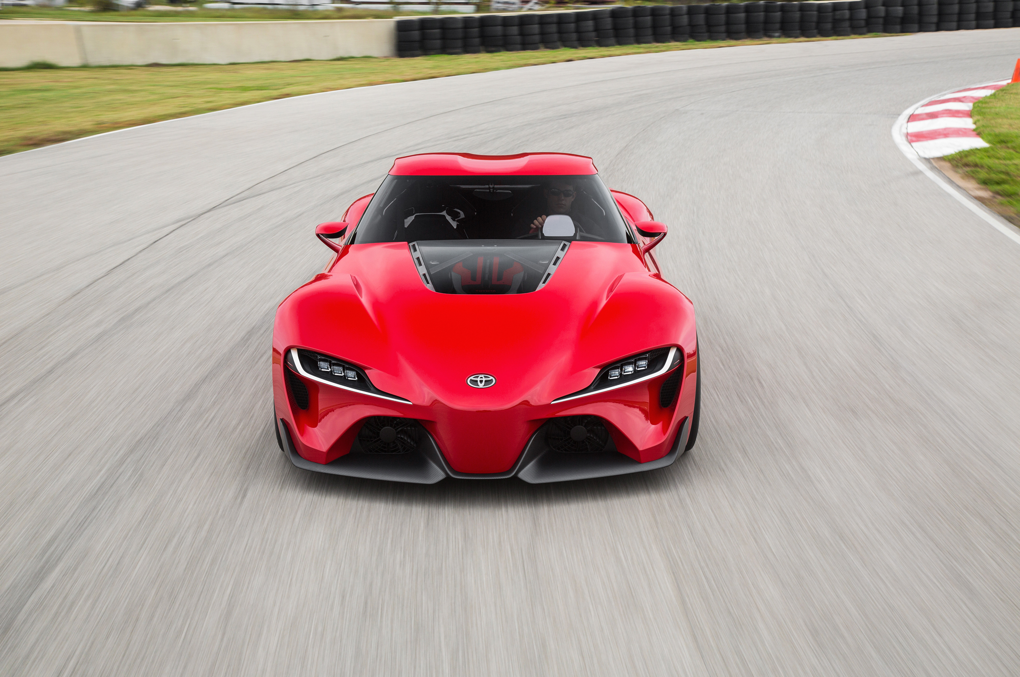 Toyota-FT-1-front-end-in-motion.jpg