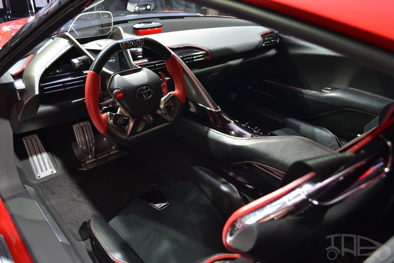 Toyota-FT-1-interior-NAIAS-2014.jpg