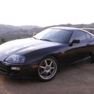 black-supra